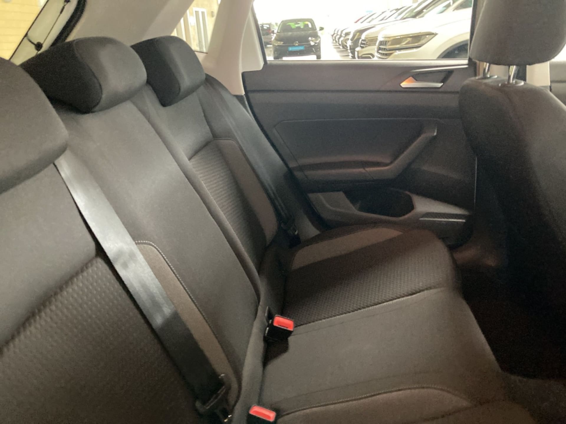 Volkswagen Polo Basis-Modell