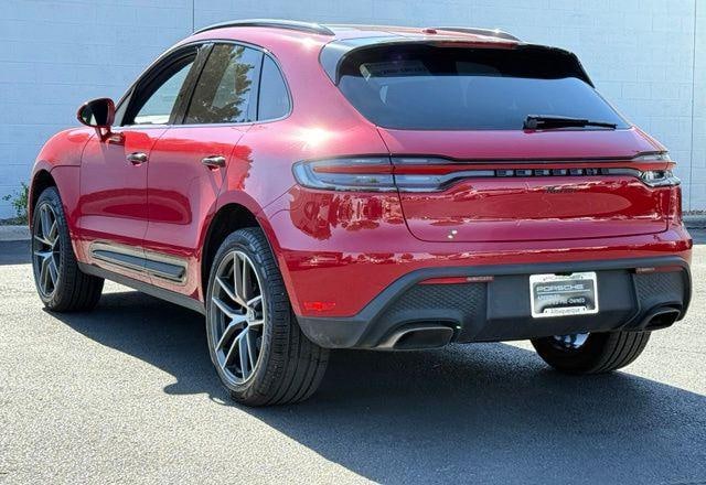 2025 Porsche Macan