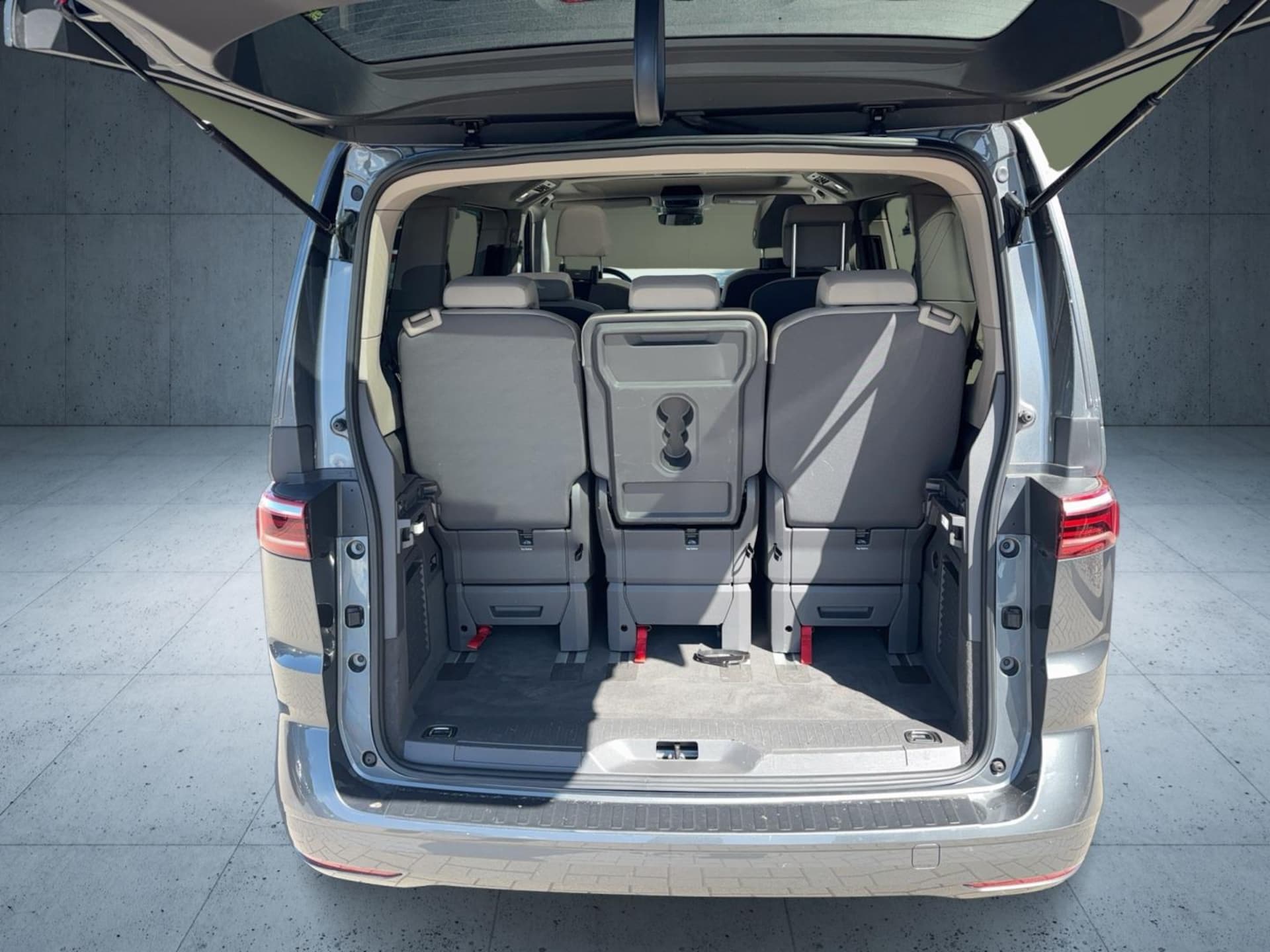 Volkswagen Multivan Basis-Modell