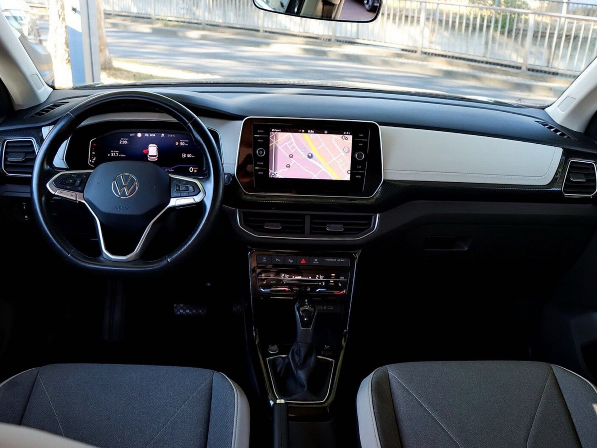 Volkswagen T-Cross Style