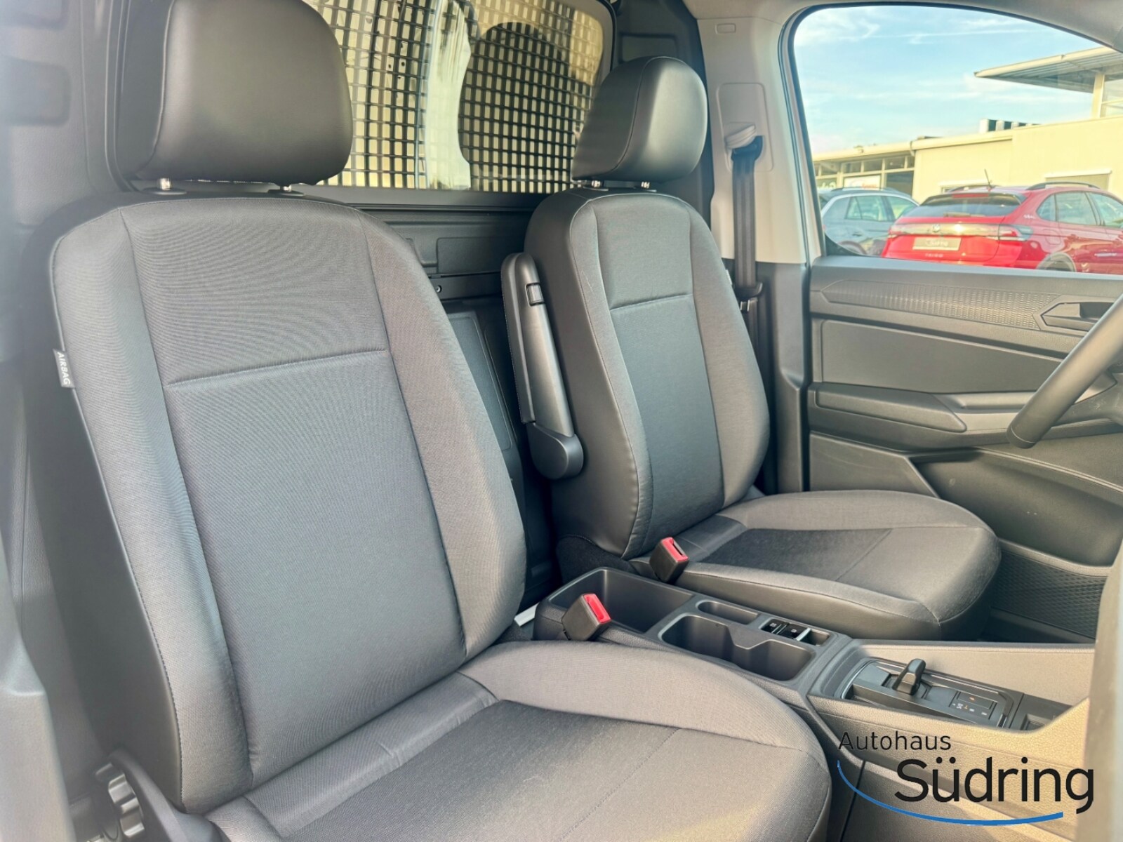 Volkswagen Caddy Maxi Cargo – Bild 6