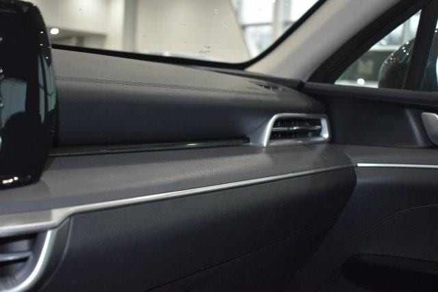 2021 Kia K5 LXS - Photo 19