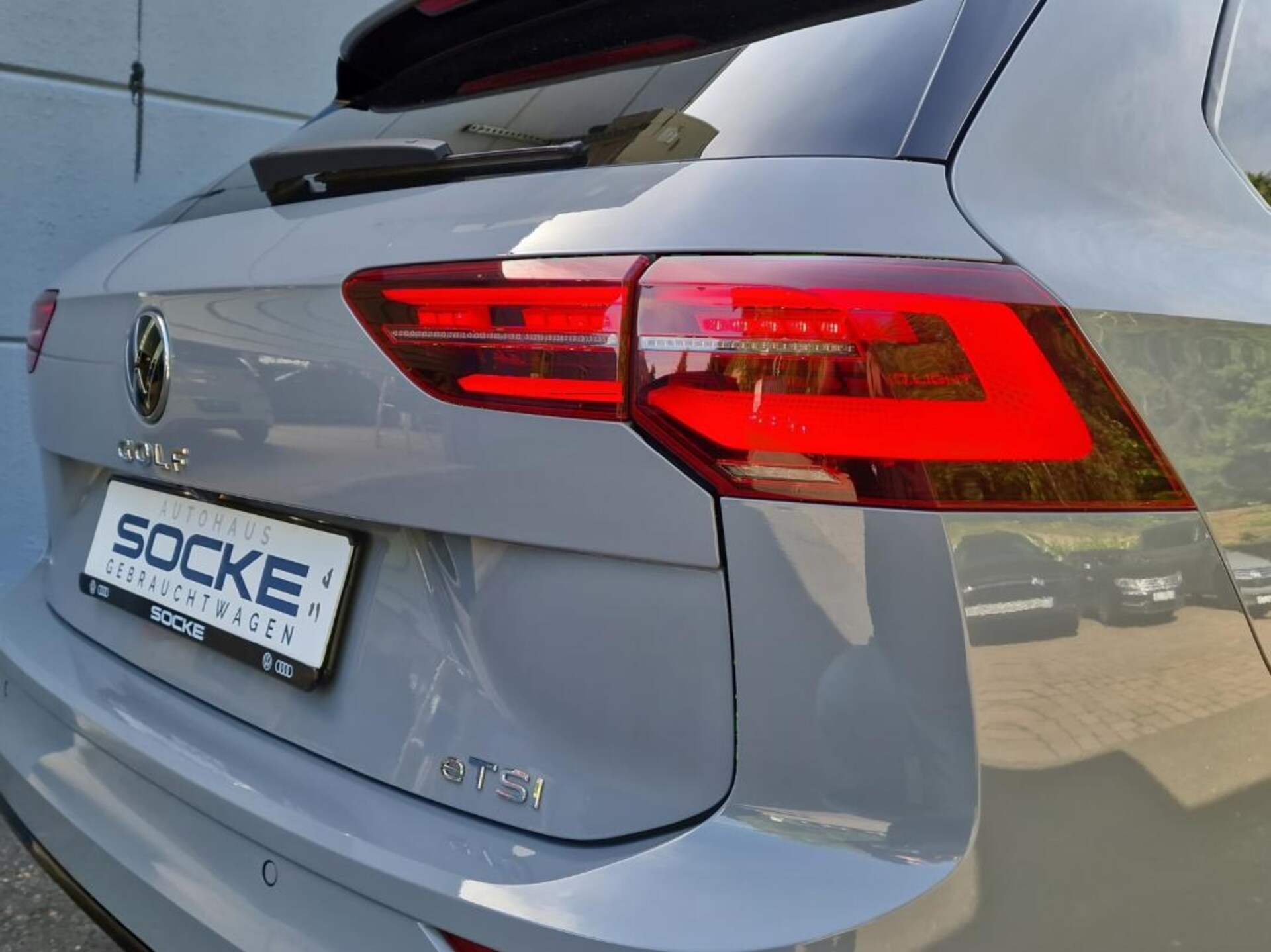 Volkswagen Golf Variant R-Line