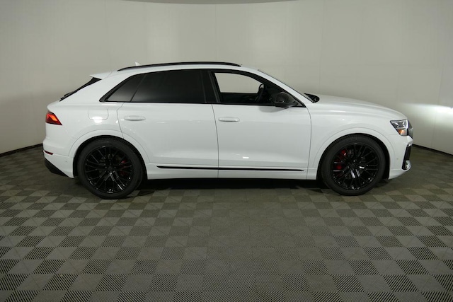 2026 Audi SQ8