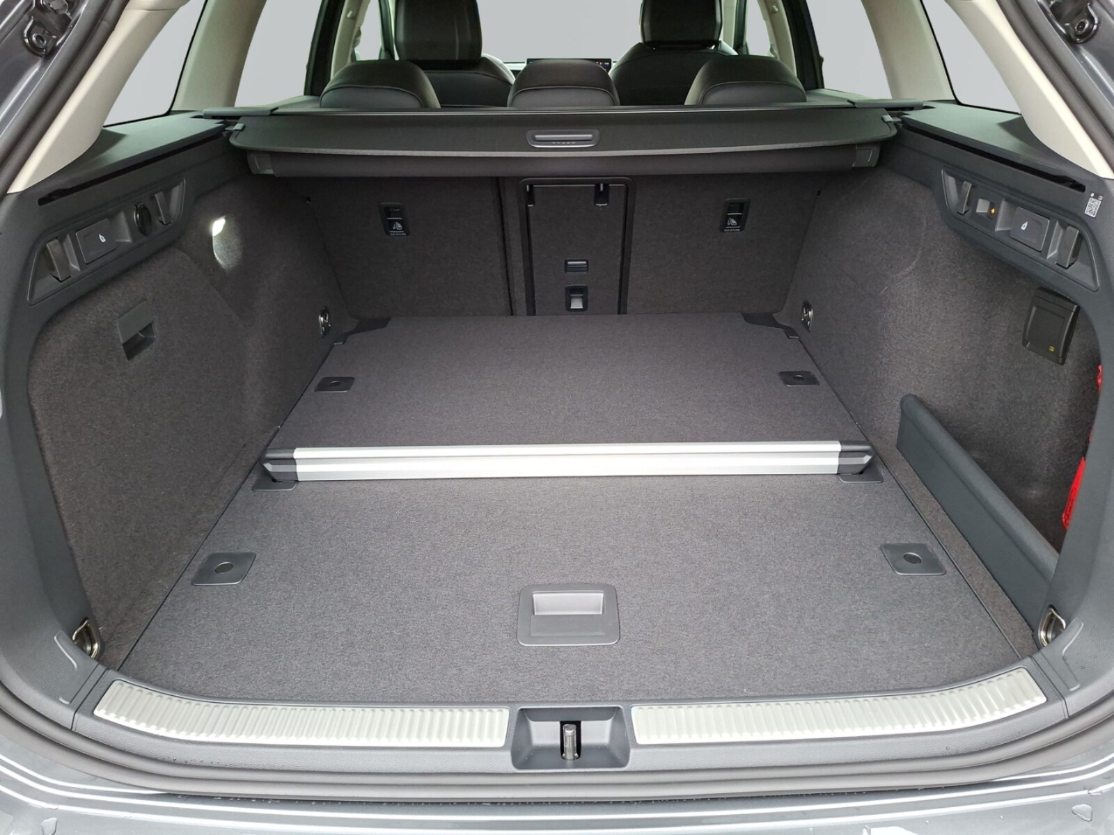 Volkswagen Passat – Bild 7