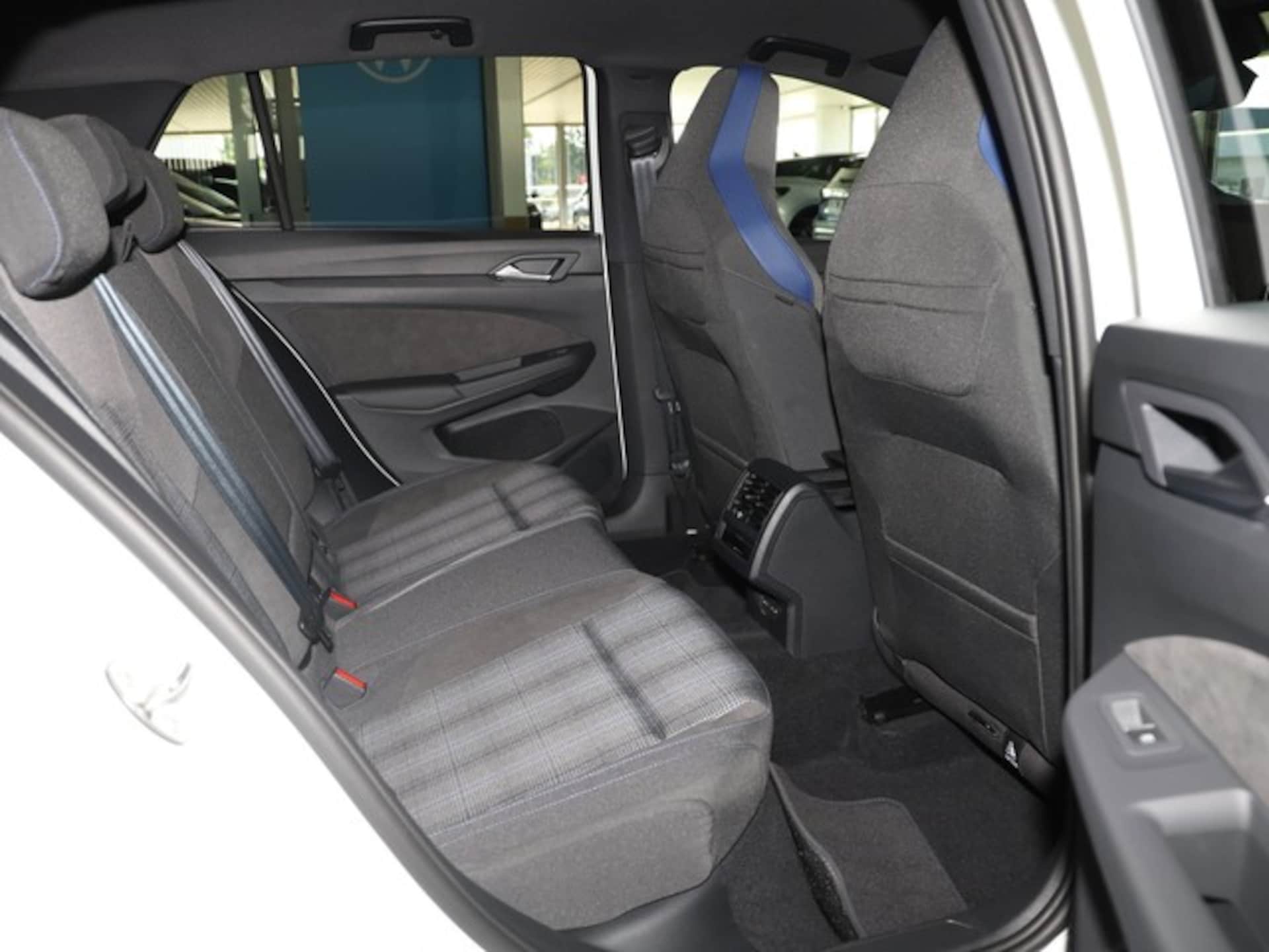 Volkswagen Golf GTE