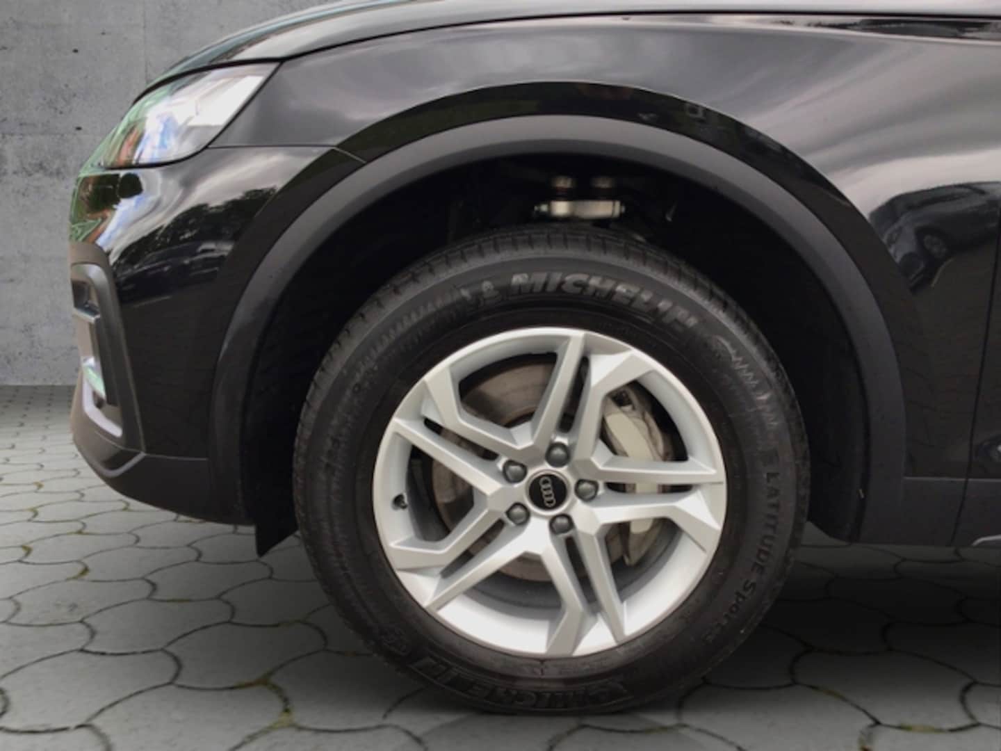 Bild über Audi Q5 TFSI e 50 TFSI e quattro S tronic - für weitere Informationen kontaktieren Sie den Audi Partner