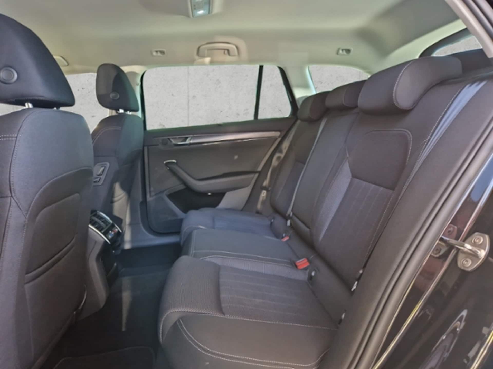 Skoda Superb Combi Style