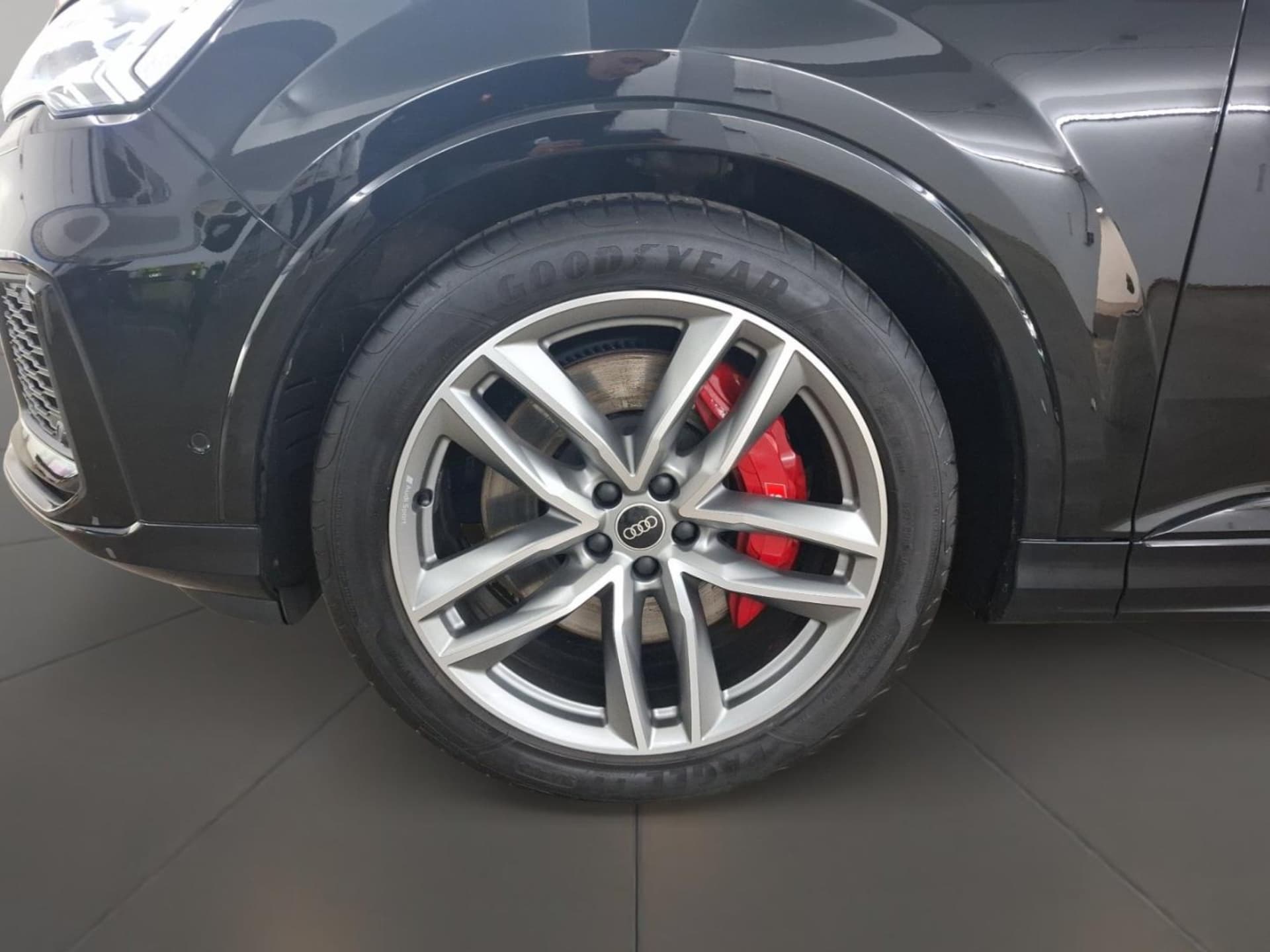 Audi SQ7 SUV