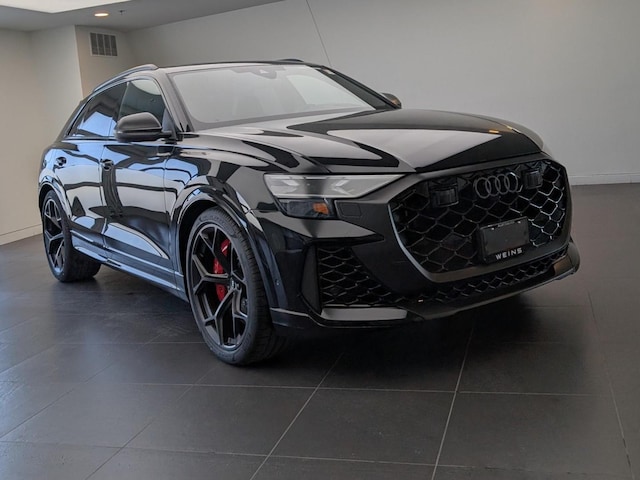 Photo of 2026 Audi RS Q8 SUV performance 