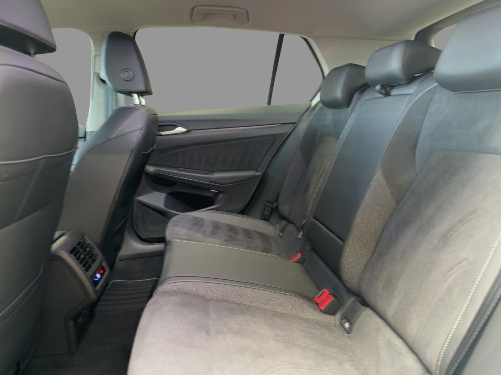 Volkswagen Golf – Bild 8