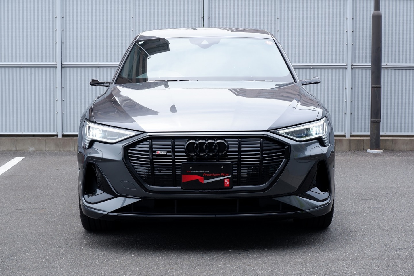 Audi e-tron Sportback 55 quattro S line 300,00 kW for more details contact your dealer
