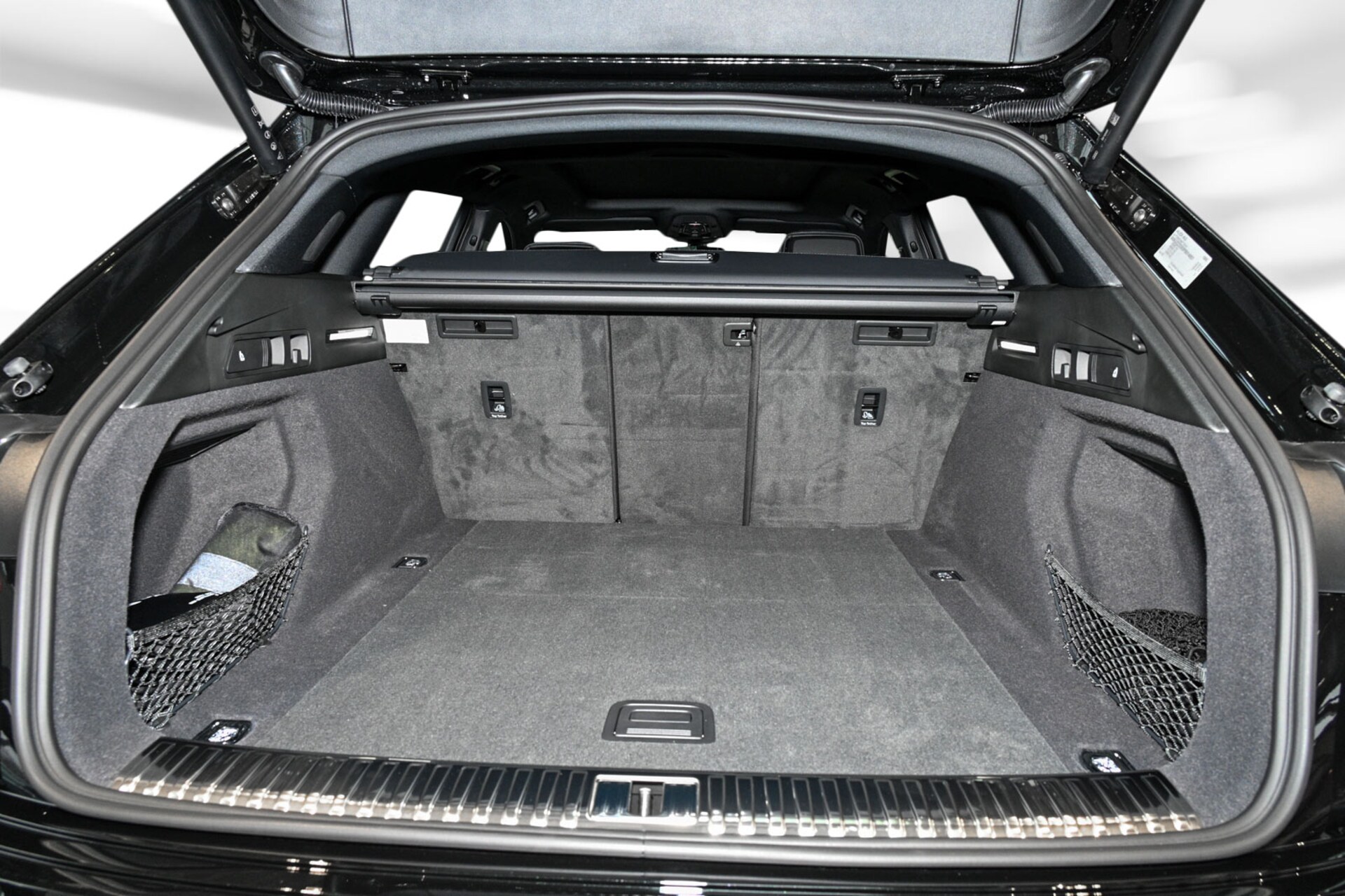Audi e-tron advanced