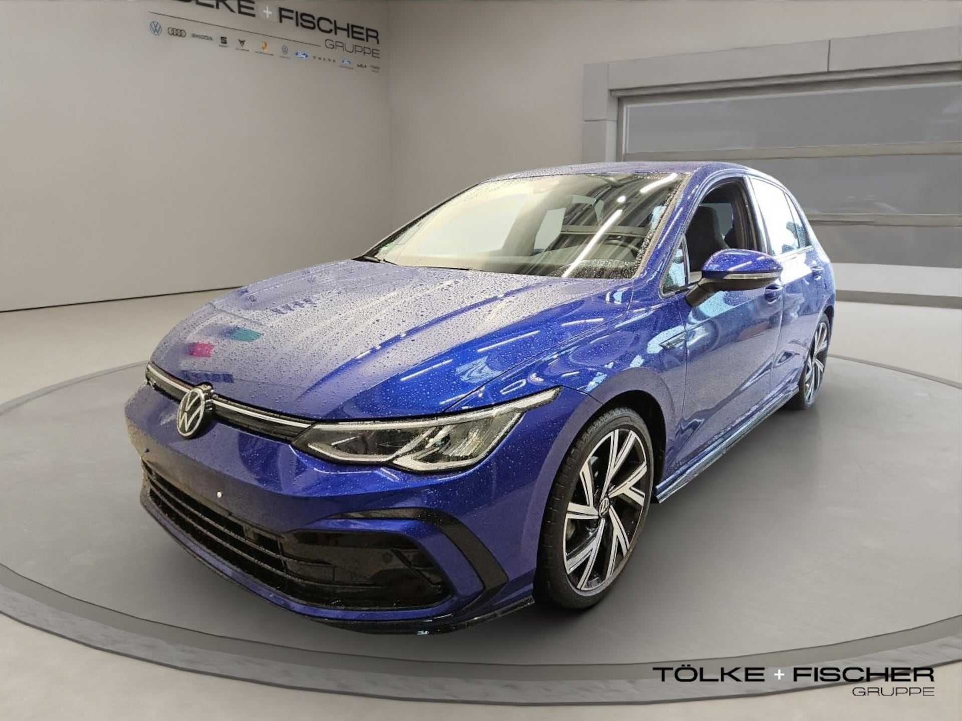 Volkswagen Golf R-Line