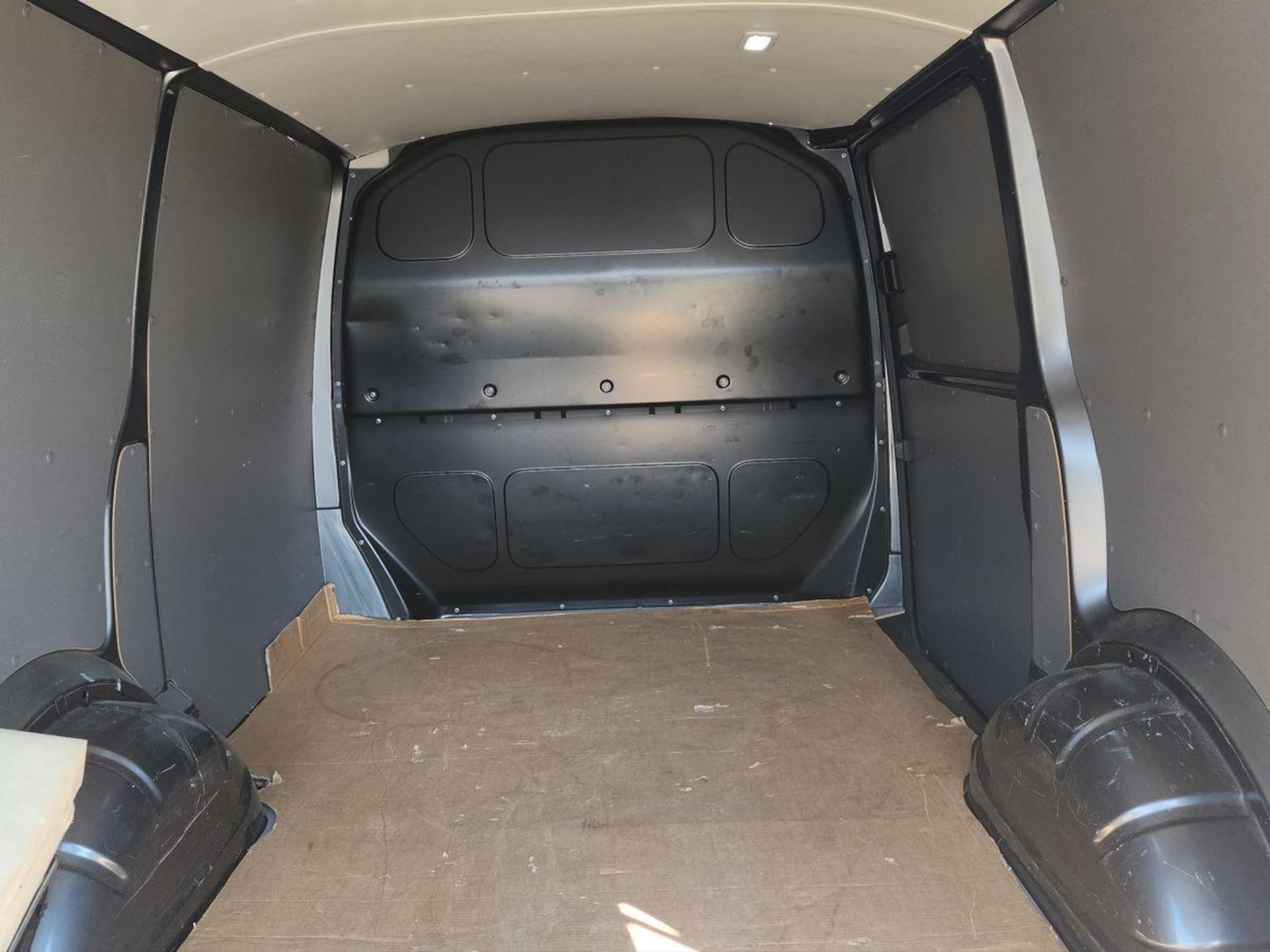 Volkswagen T6.1 Transporter Kasten kurzer Radstand