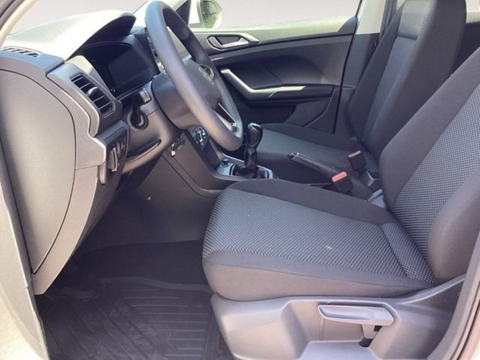 Volkswagen T-Cross – Bild 9