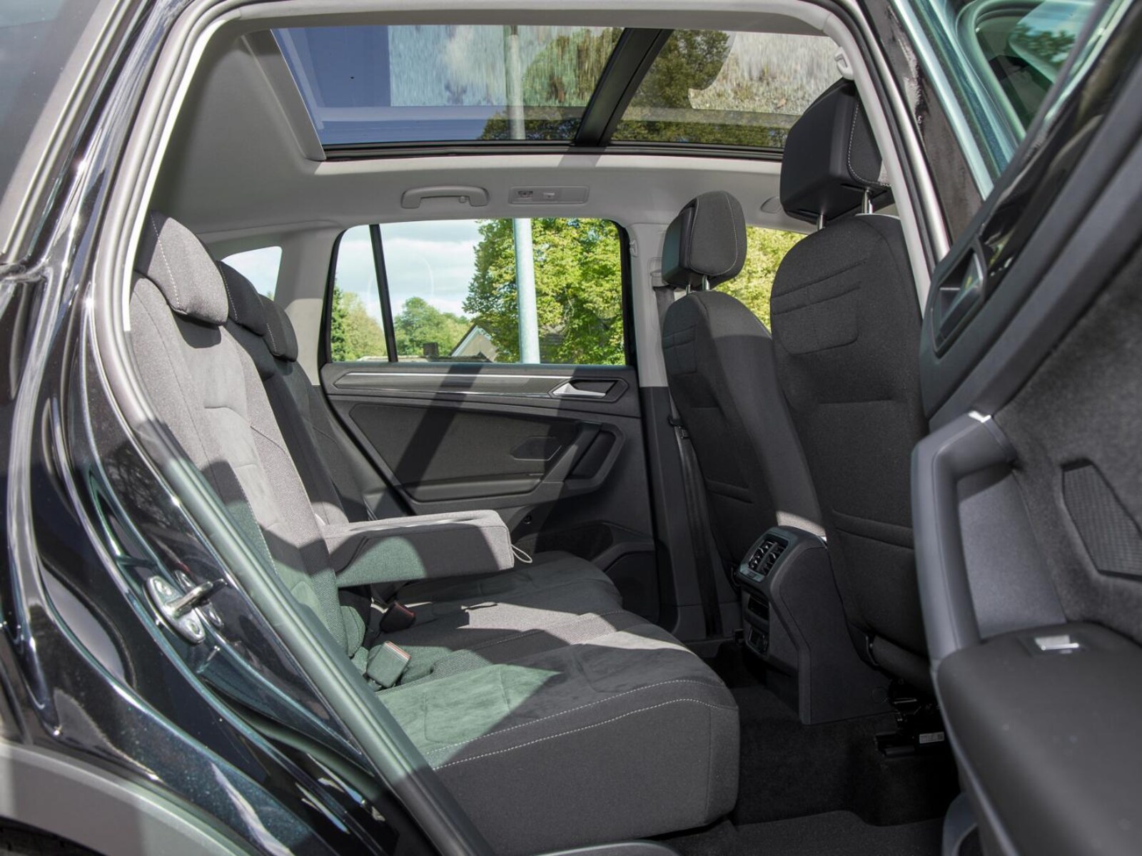Volkswagen Tiguan – Bild 8