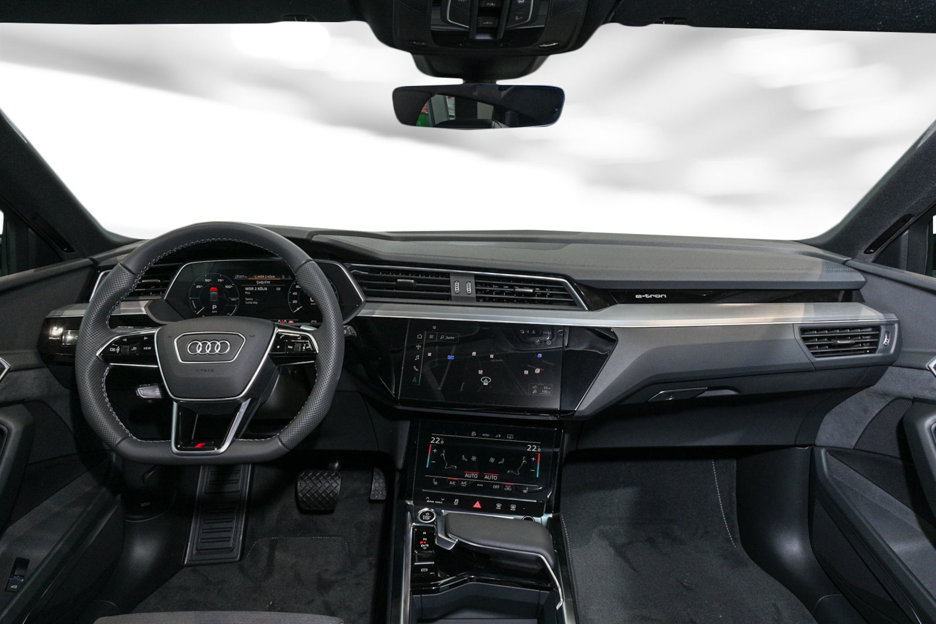 Audi e-tron advanced