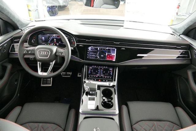 2026 Audi SQ8 Prestige - Photo 25