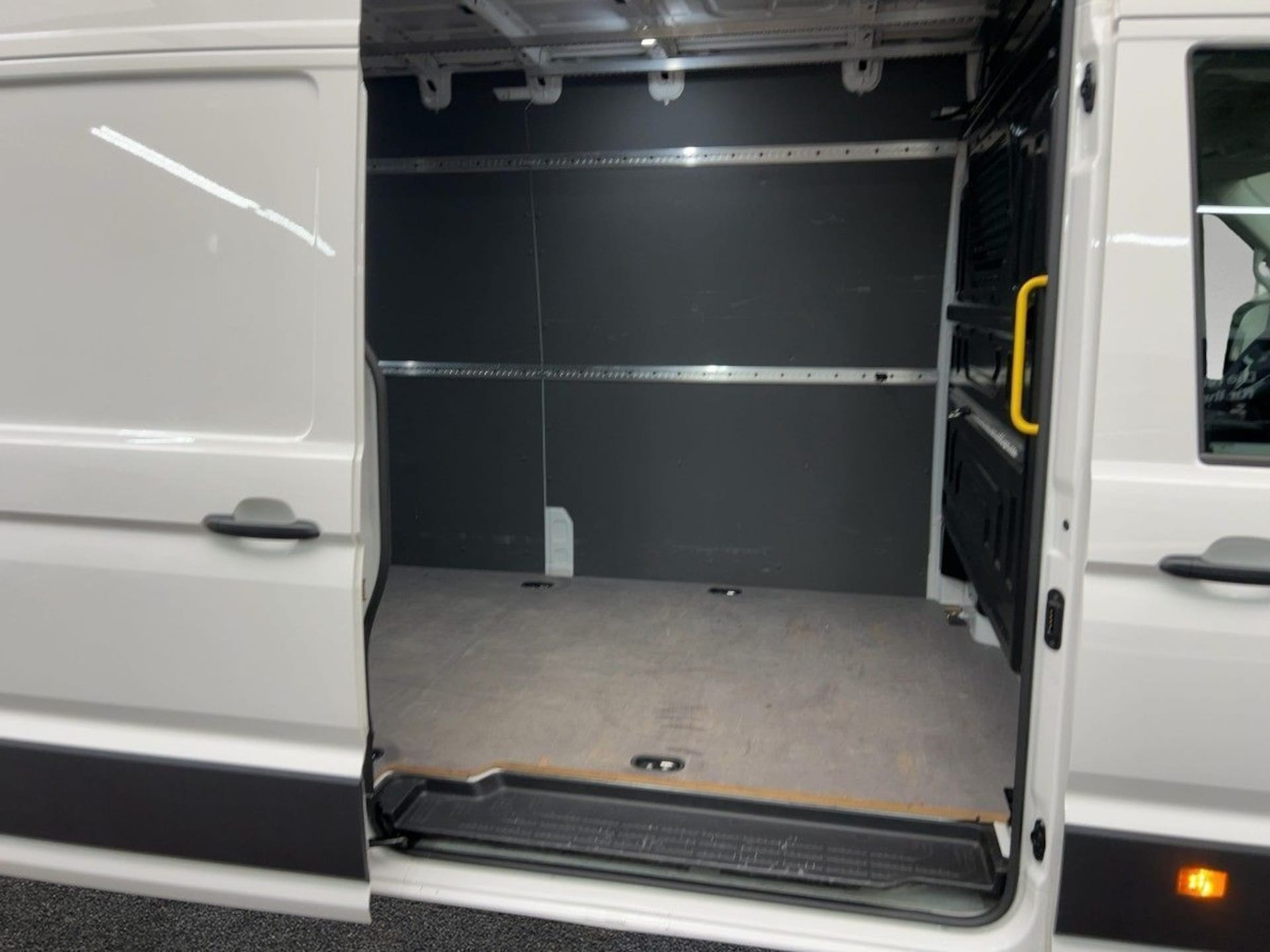Volkswagen Crafter Kasten langer Radstand