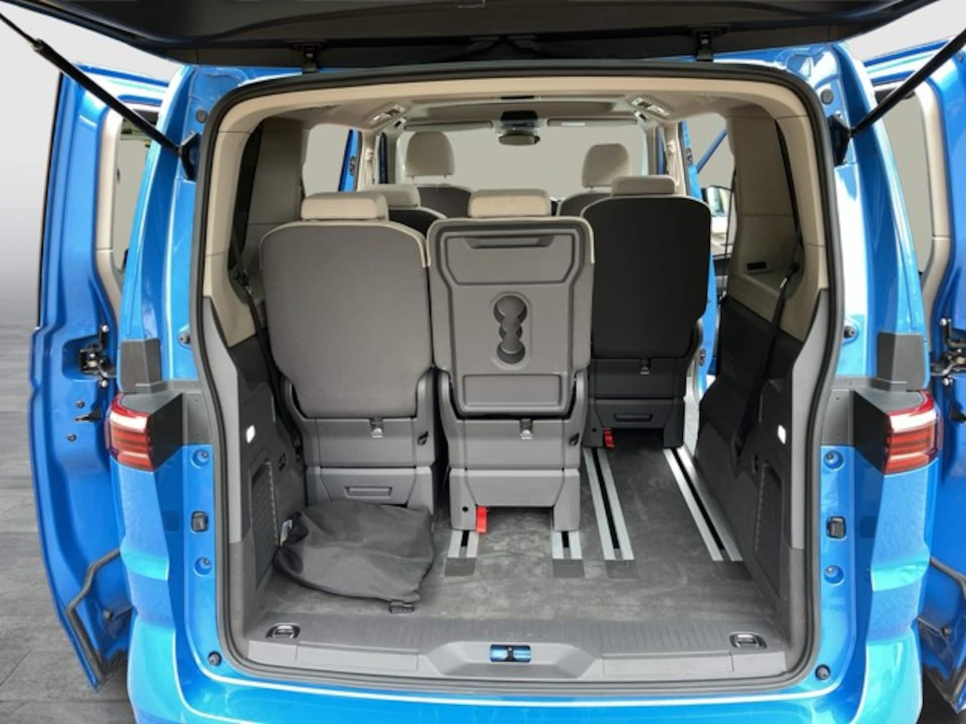 Volkswagen Multivan Basis-Modell