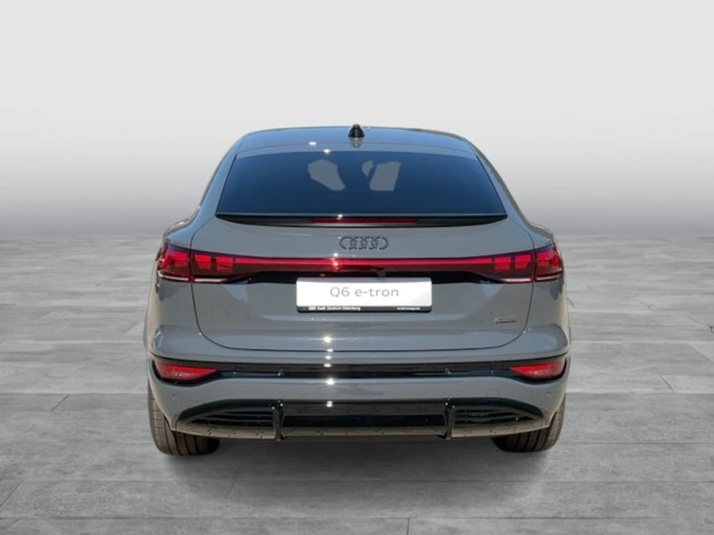 Bild über Audi Q6 Sportback e-tron S line business e-tron quattro 315 kW - für weitere Informationen kontaktieren Sie den Audi Partner