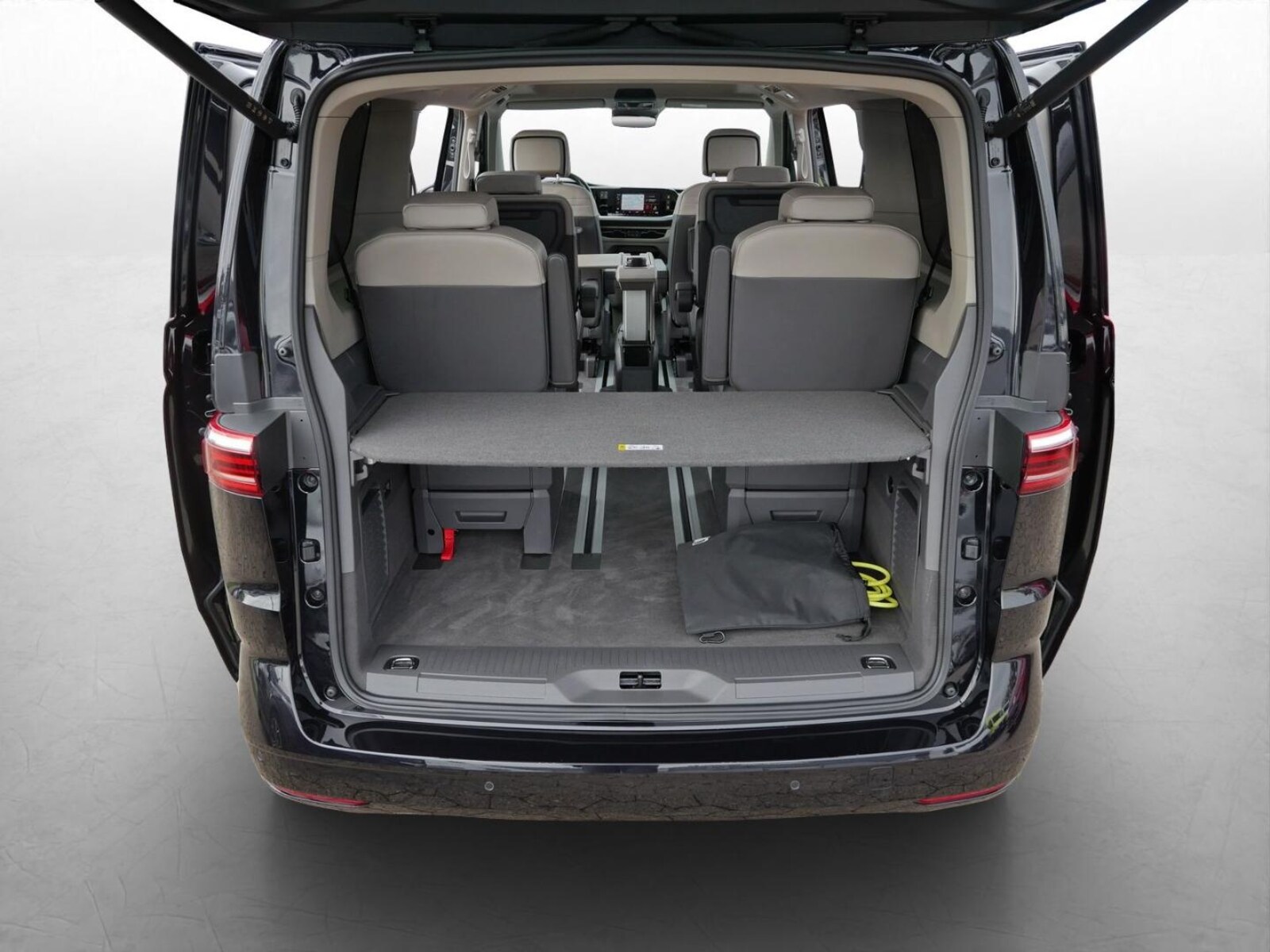 Volkswagen Multivan Langversion – Bild 11