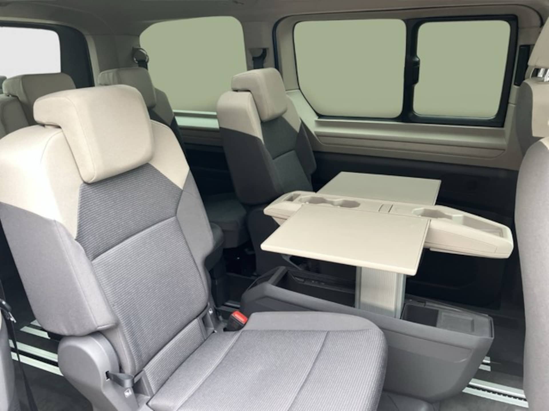 Volkswagen Multivan Basis-Modell