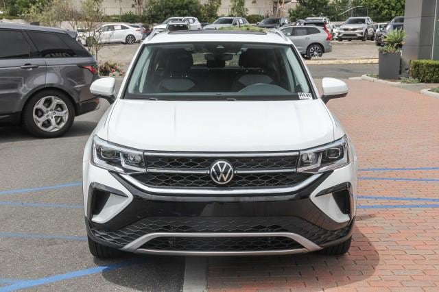 Used 2022 Volkswagen Taos SEL with VIN 3VV1X7B2XNM011813 for sale in Mission Viejo, CA