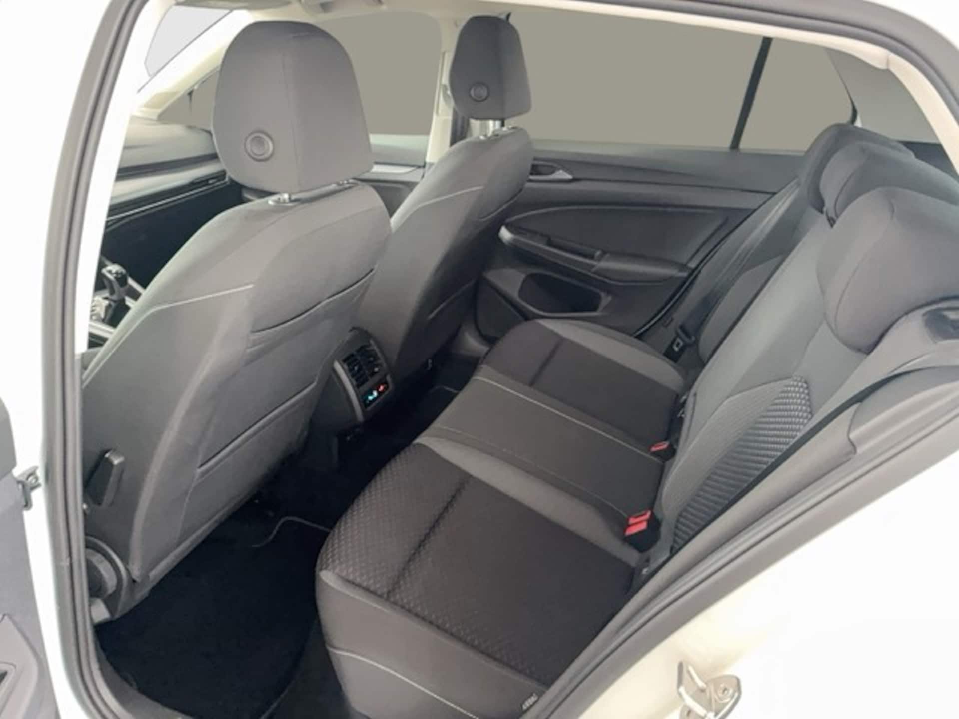 Volkswagen Golf Active