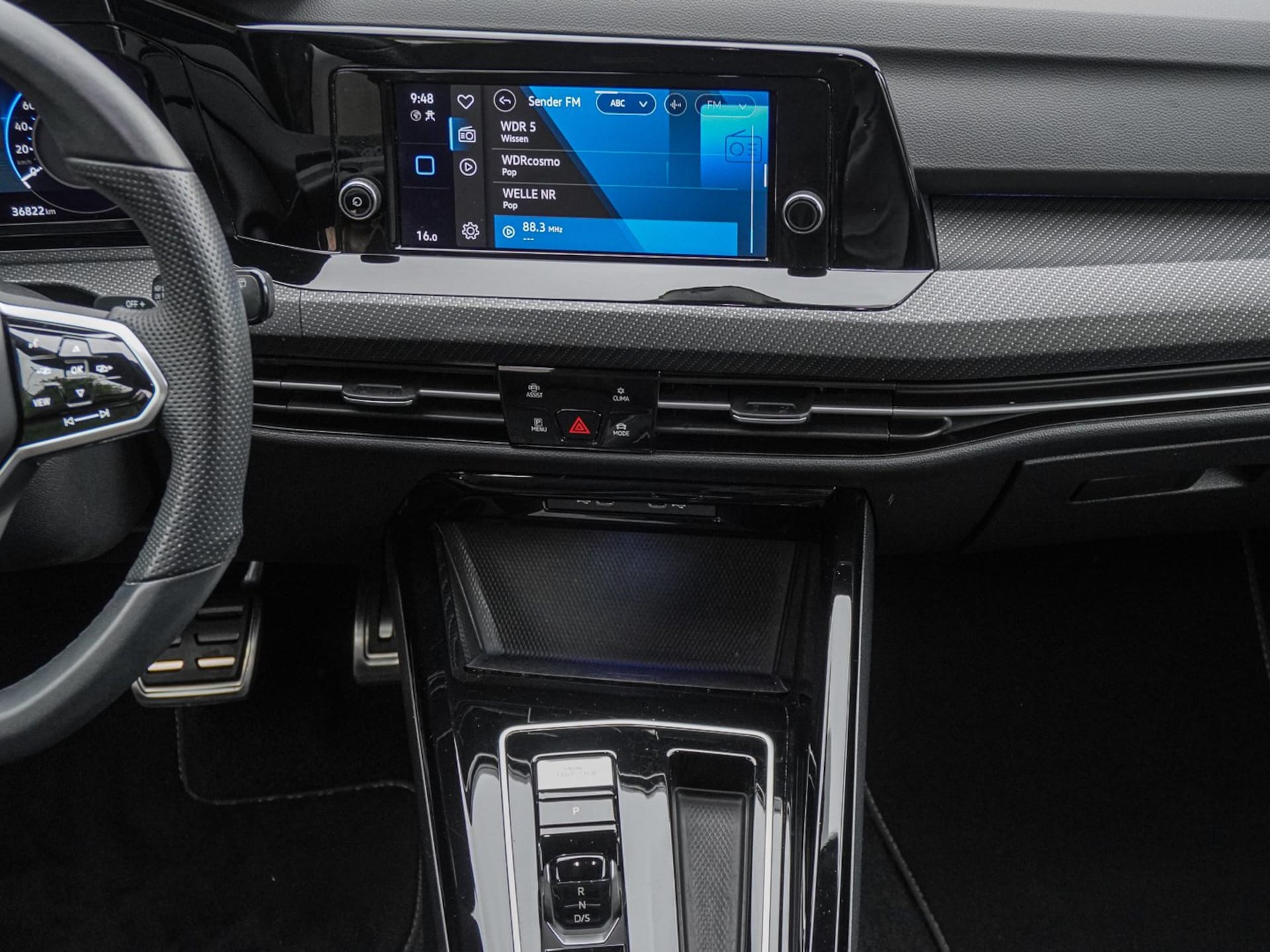 Volkswagen Golf R-Line