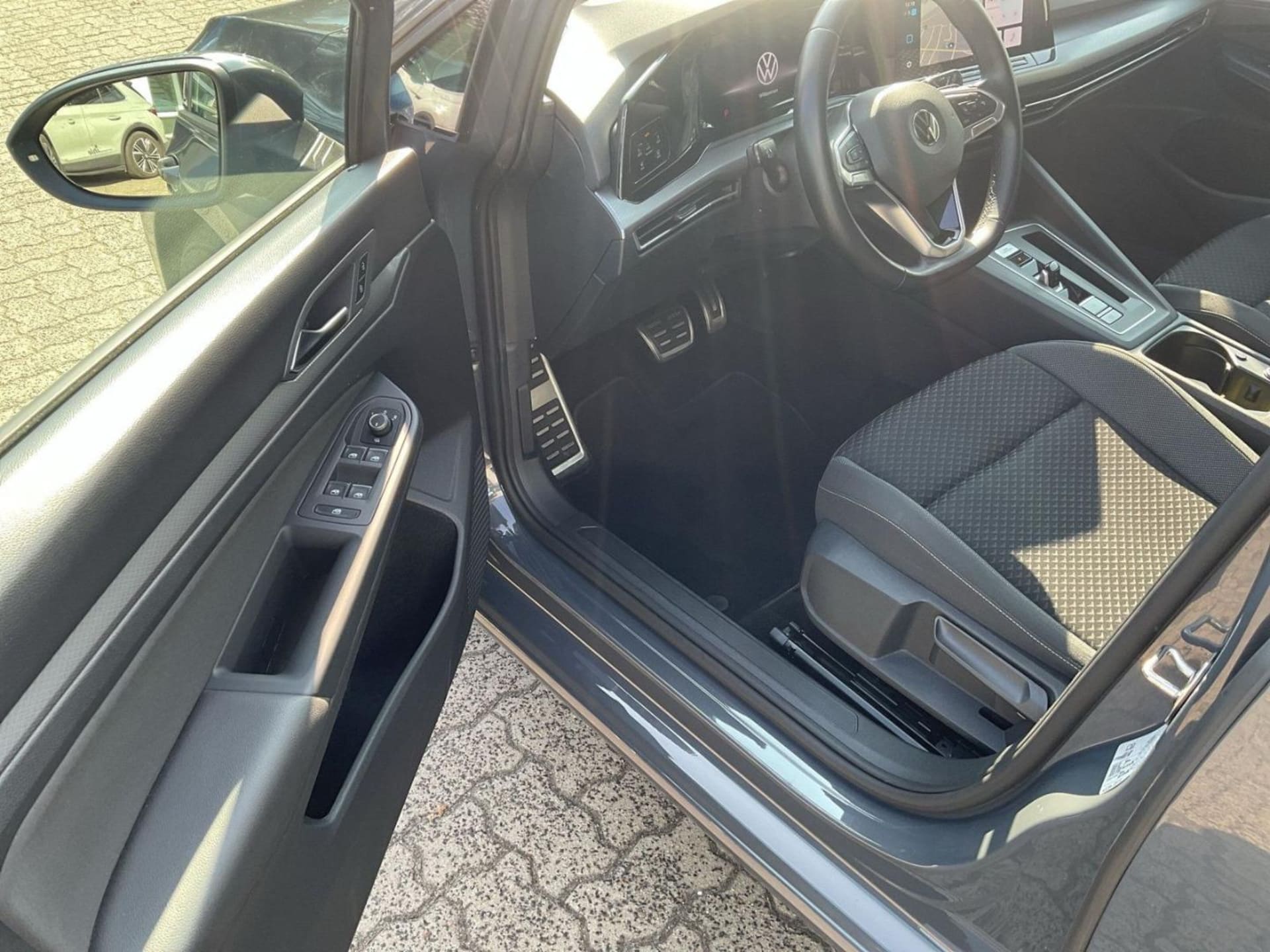 Volkswagen Golf Active
