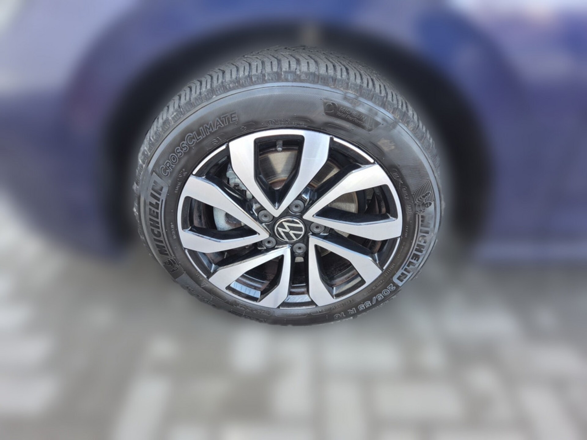 Volkswagen Golf Active
