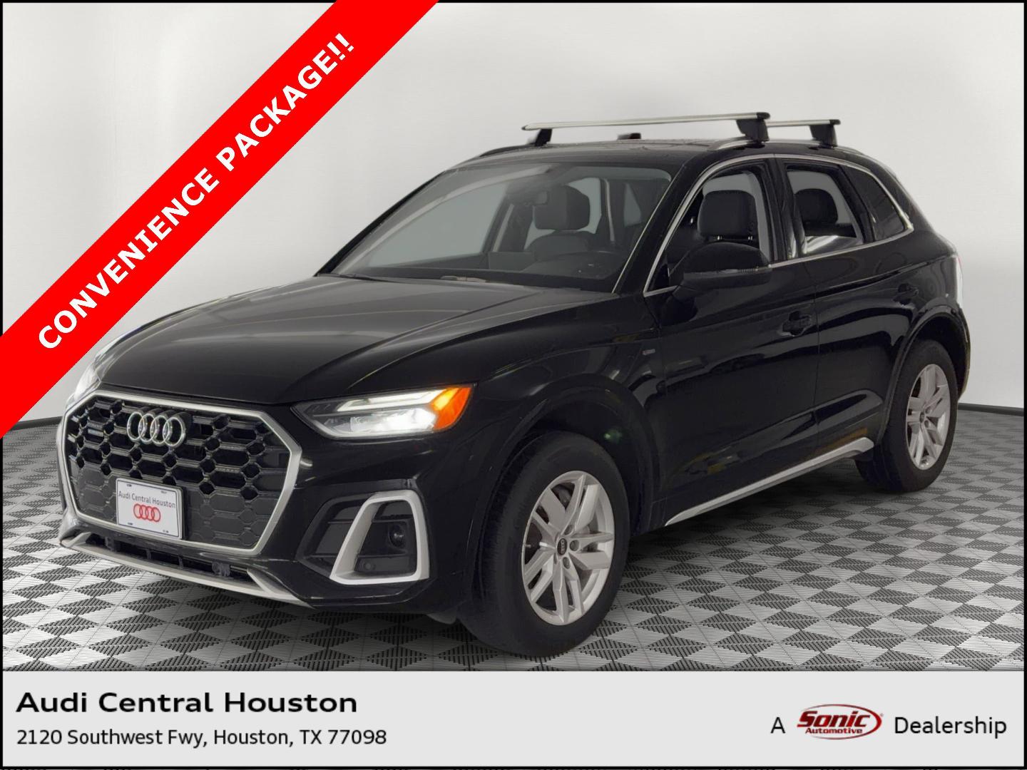 2022 Audi Q5 45 Premium's photo