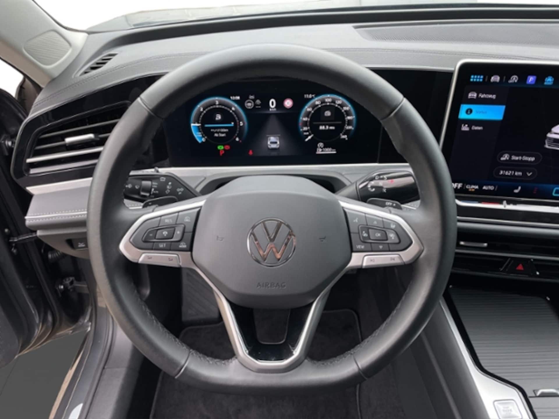 Volkswagen Passat Elegance
