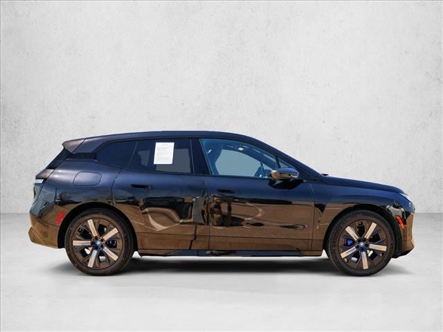 2024 BMW iX