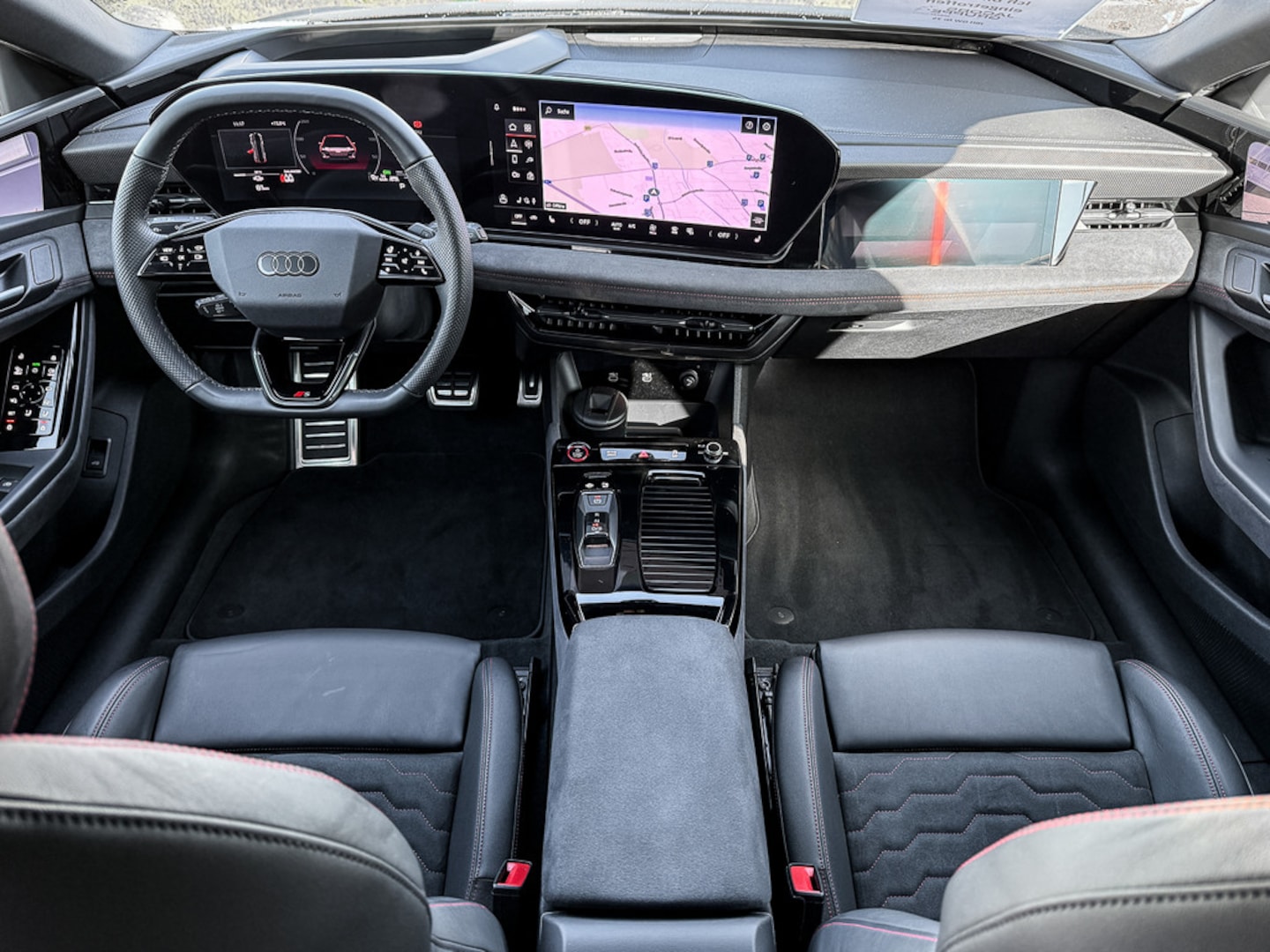 Bild über Audi S6 Avant e-tron e-tron quattro - für weitere Informationen kontaktieren Sie den Audi Partner