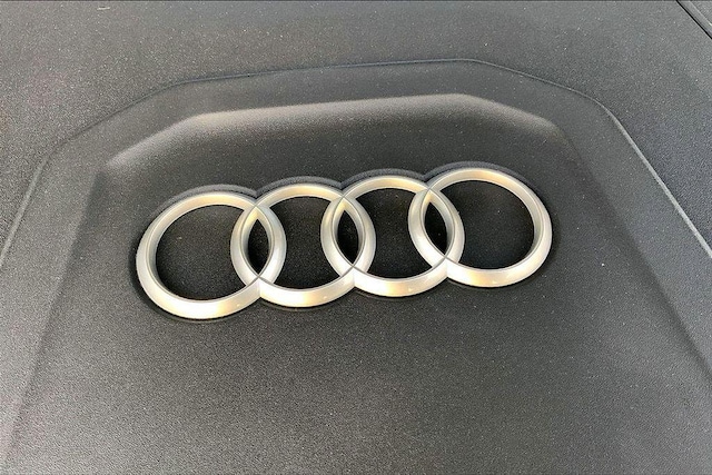 2026 Audi Q7 Premium Plus - Photo 17