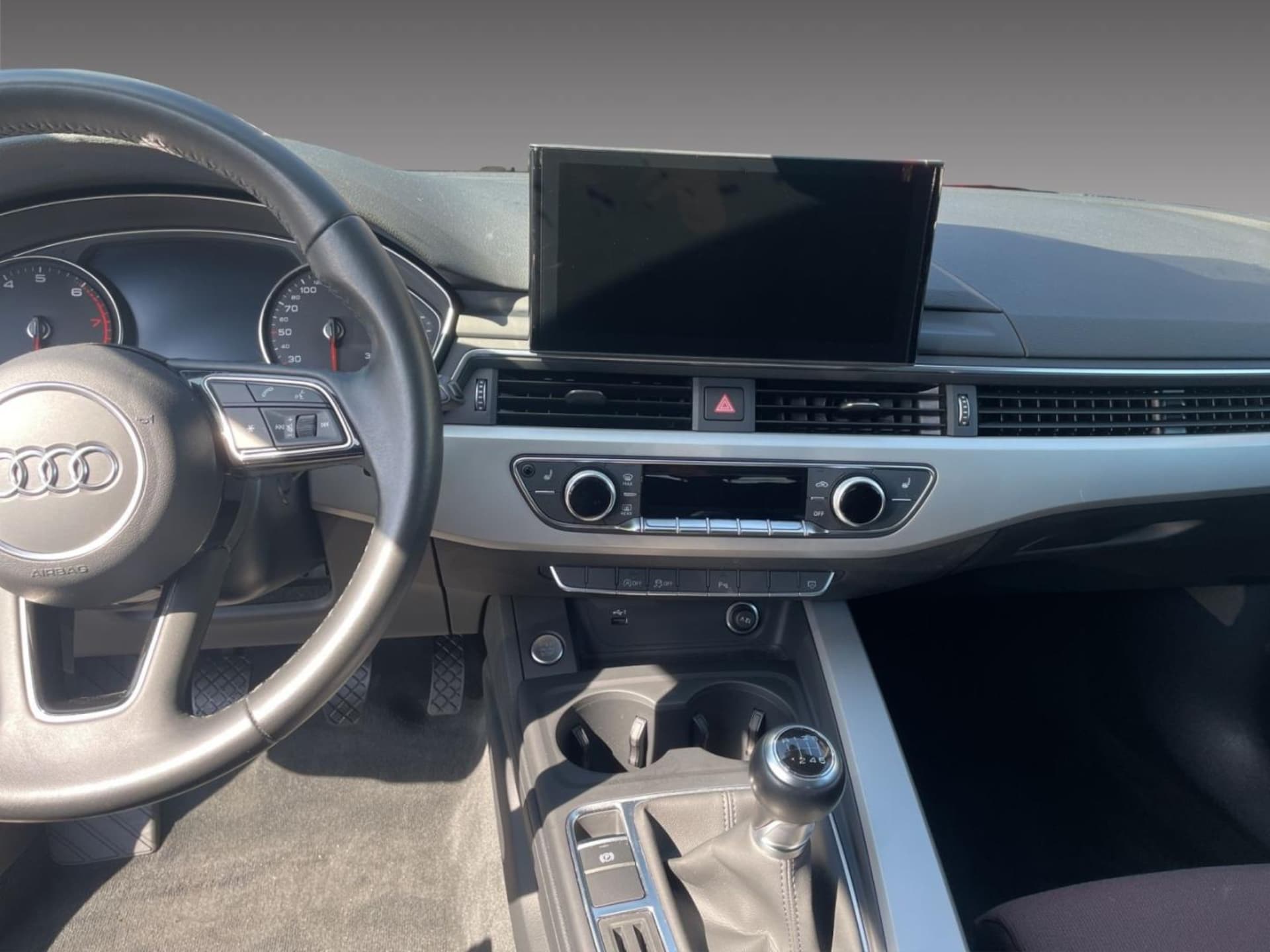 Audi A4 Avant Advanced