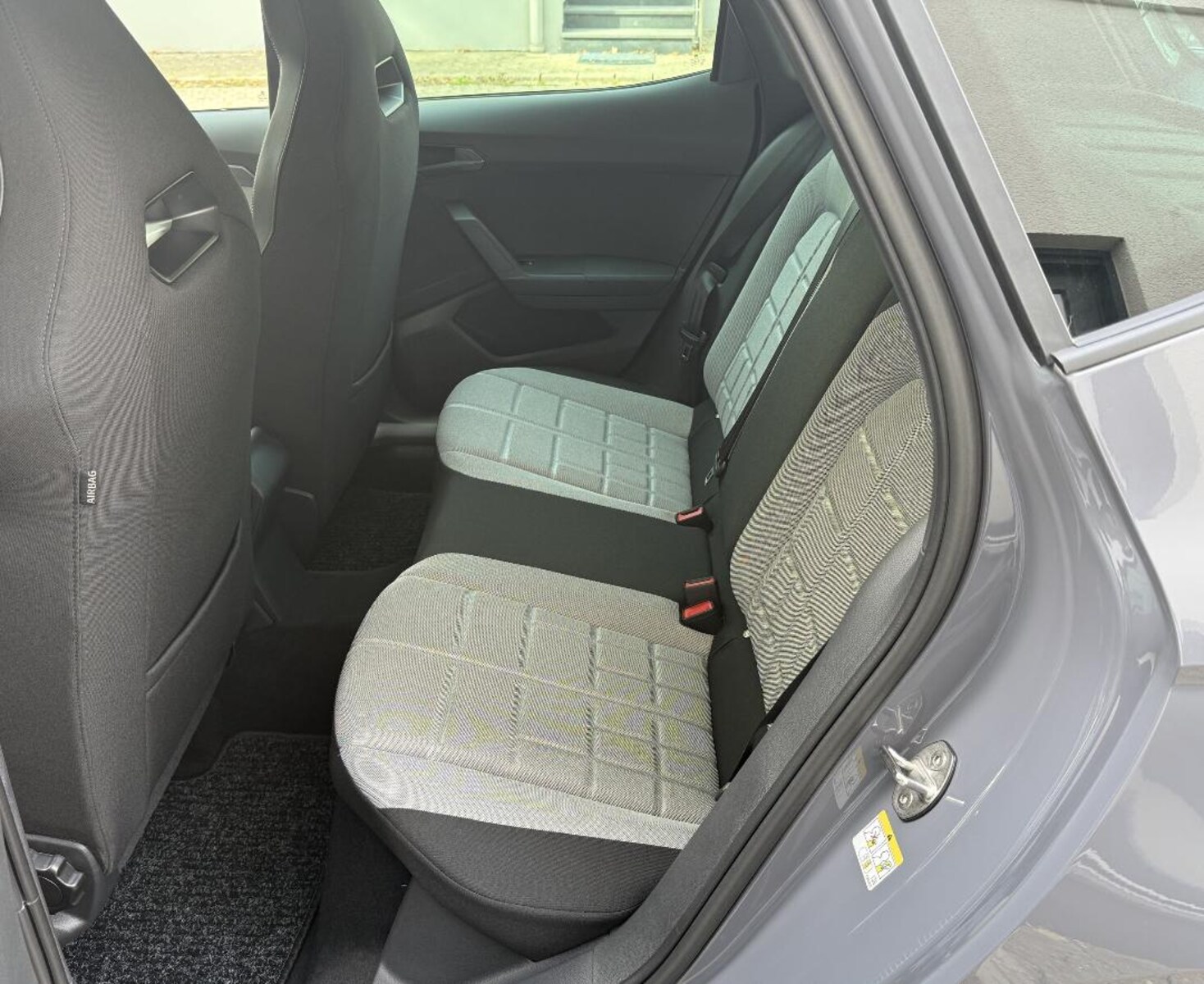 SEAT Arona – Bild 7