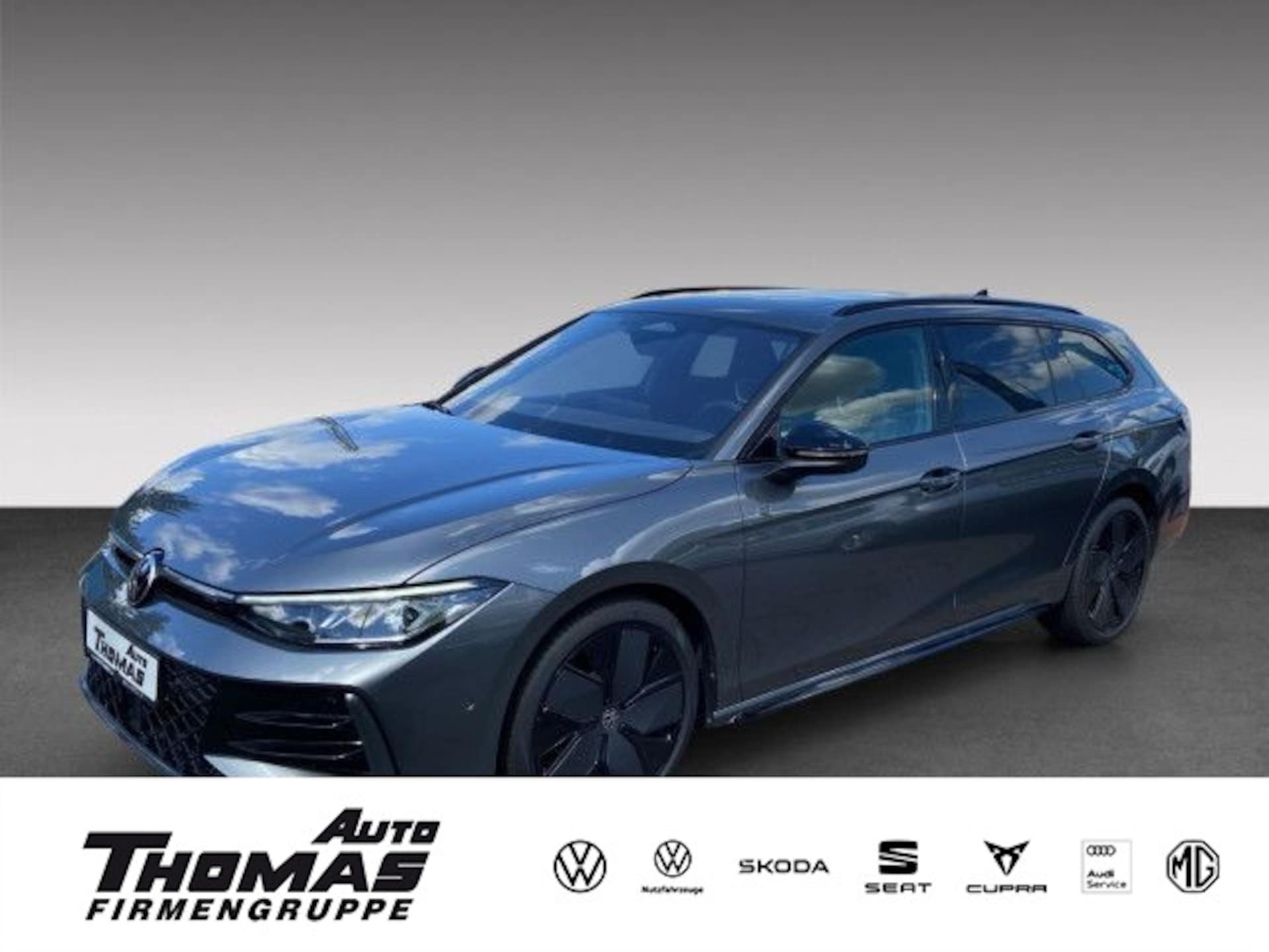 Volkswagen Passat — Volkswagen Passat Passat Var. R-LINE 4MOTION DSG *AHK*PANNO*STH*