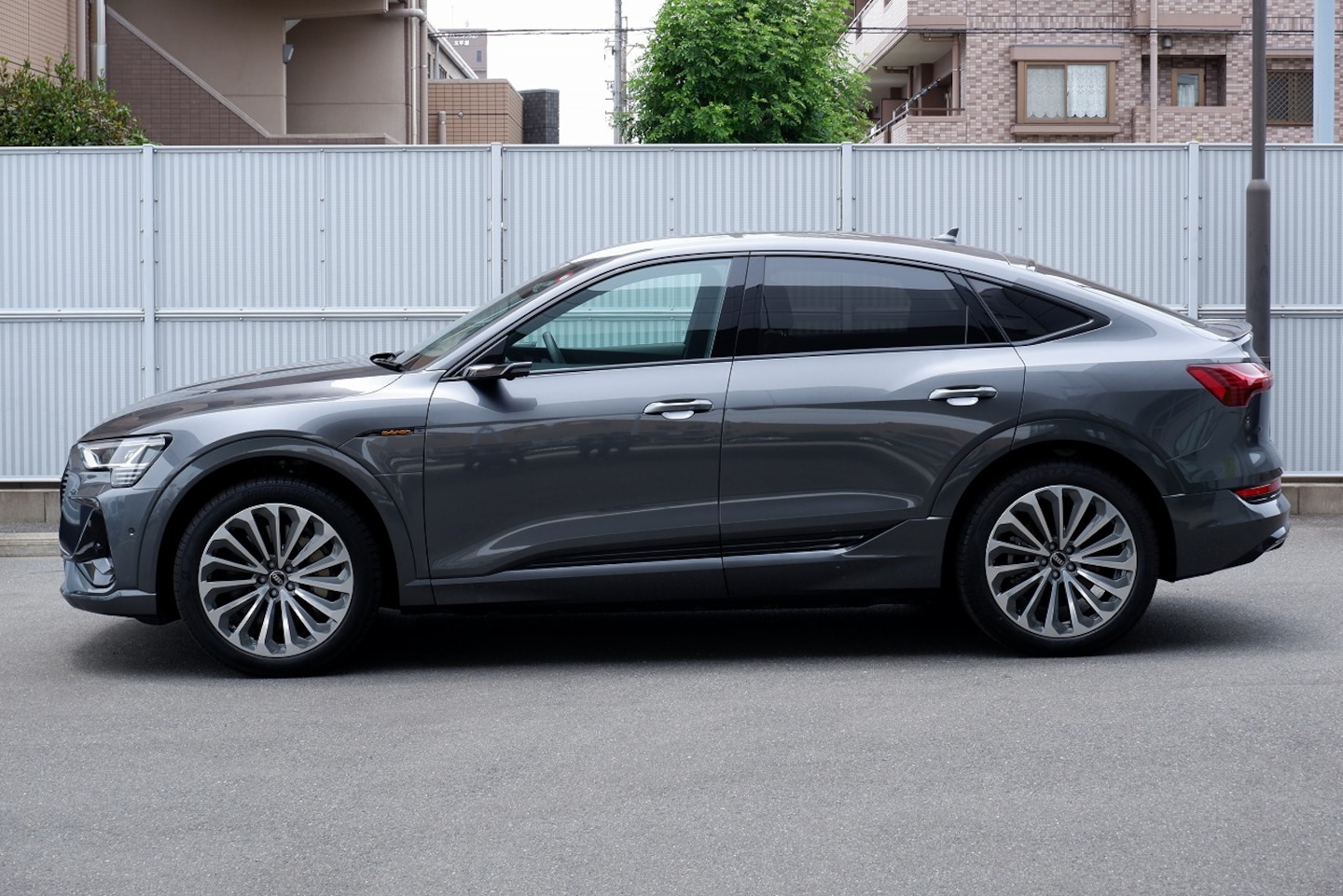 Audi e-tron Sportback 55 quattro S line 300,00 kW for more details contact your dealer