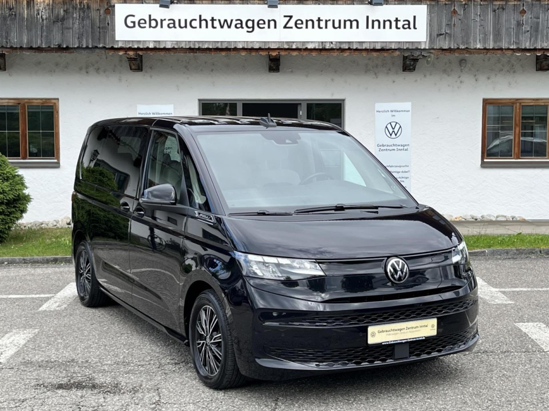 Volkswagen Multivan Basis-Modell