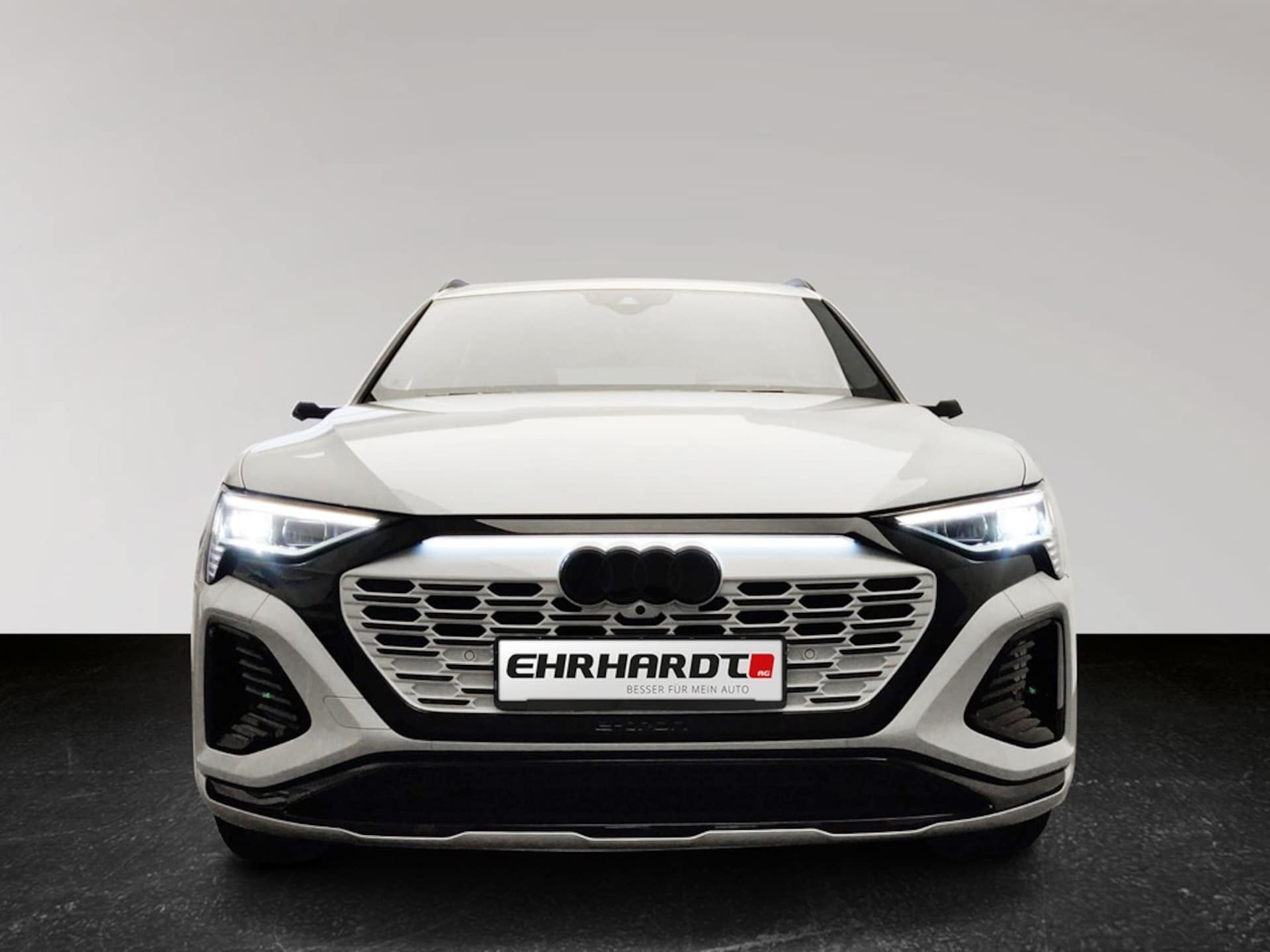 Audi Q8 e-tron S line