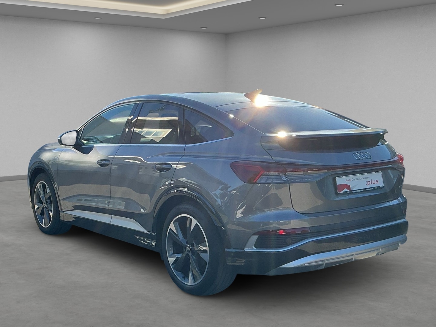 Bild über Audi Q4 Sportback e-tron 50 e-tron quattro - für weitere Informationen kontaktieren Sie den Audi Partner