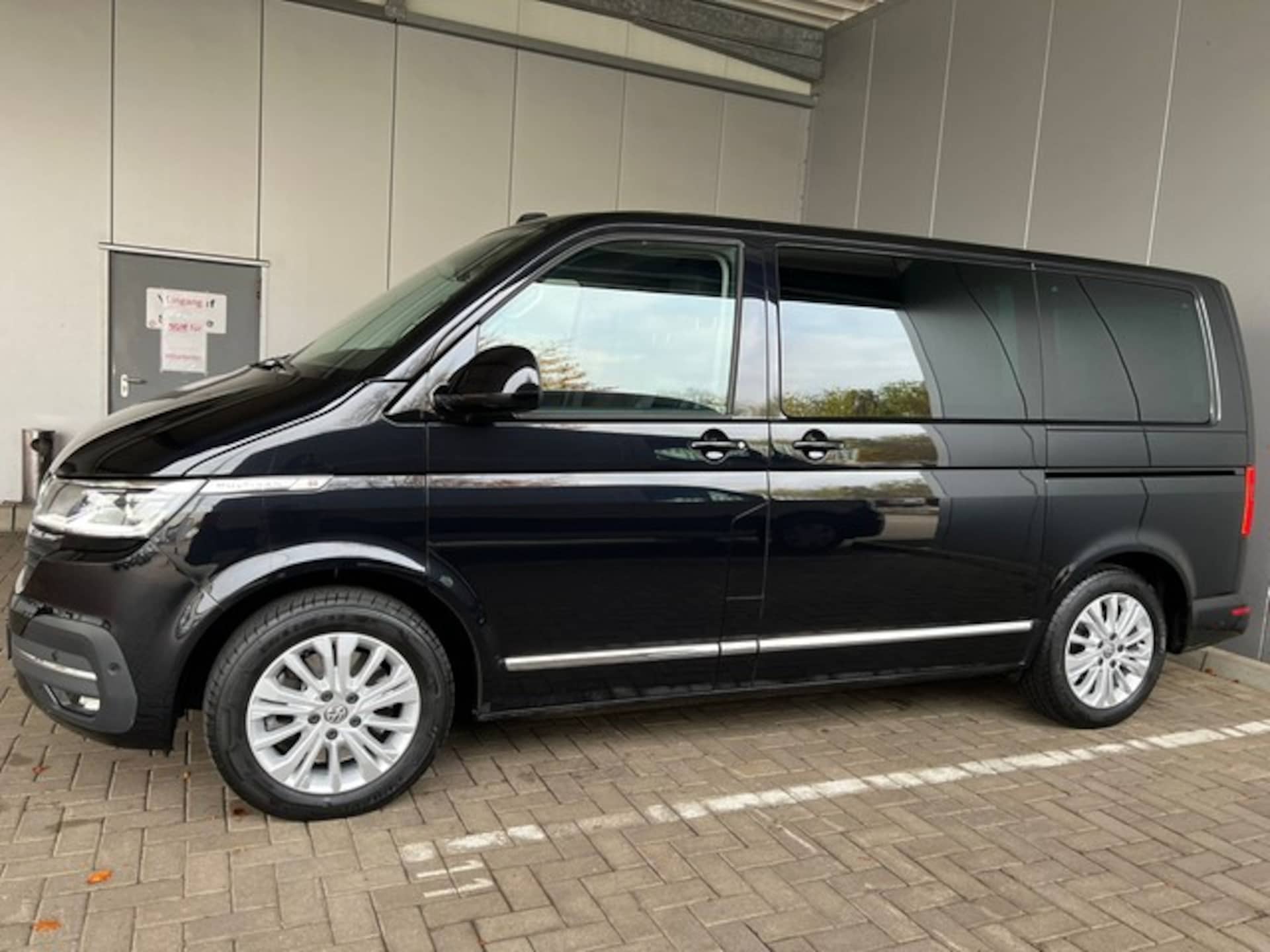 Volkswagen T6.1 Multivan Highline