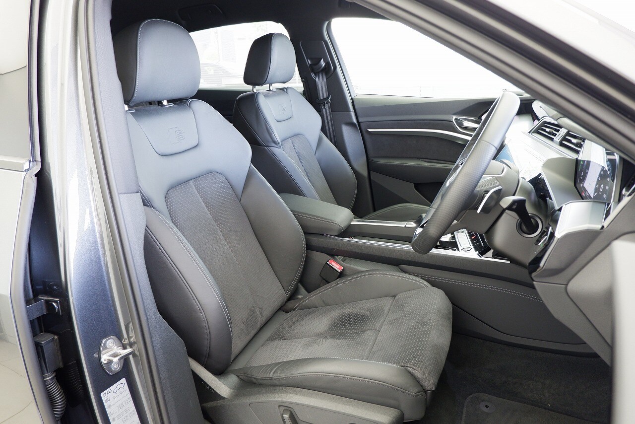 Image about Audi e-tron Sportback 55 quattro S line 300,00 kW