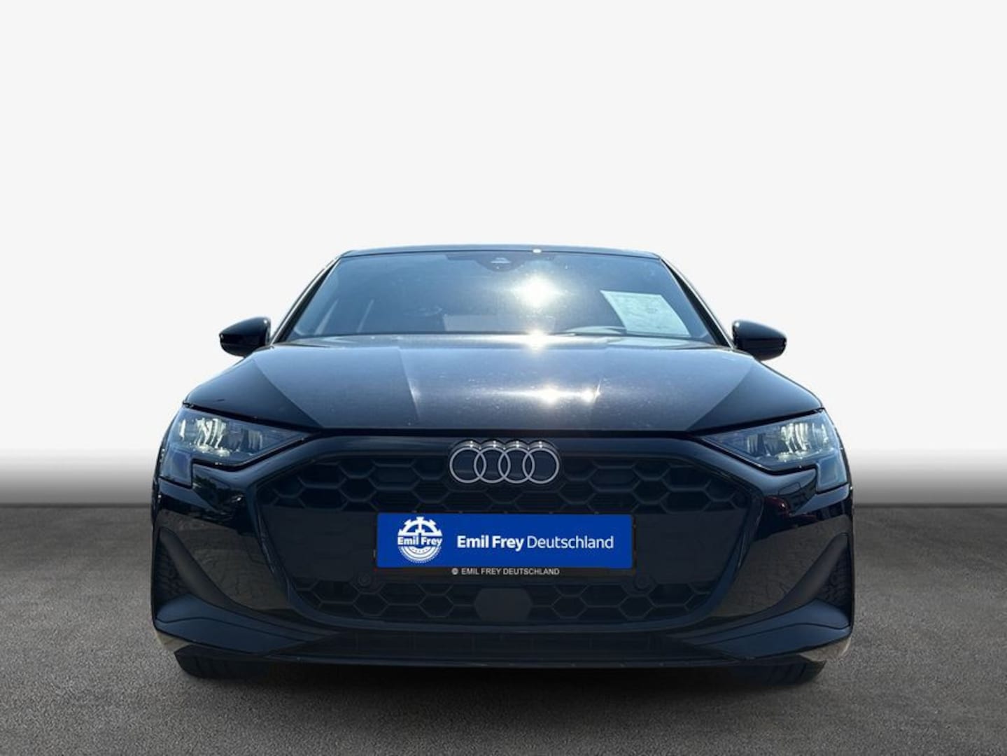 Bild über Audi A3 Sportback 30 TFSI S tronic - für weitere Informationen kontaktieren Sie den Audi Partner