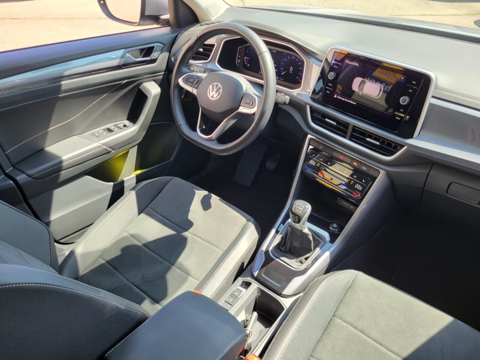 Volkswagen T-Roc – Bild 3