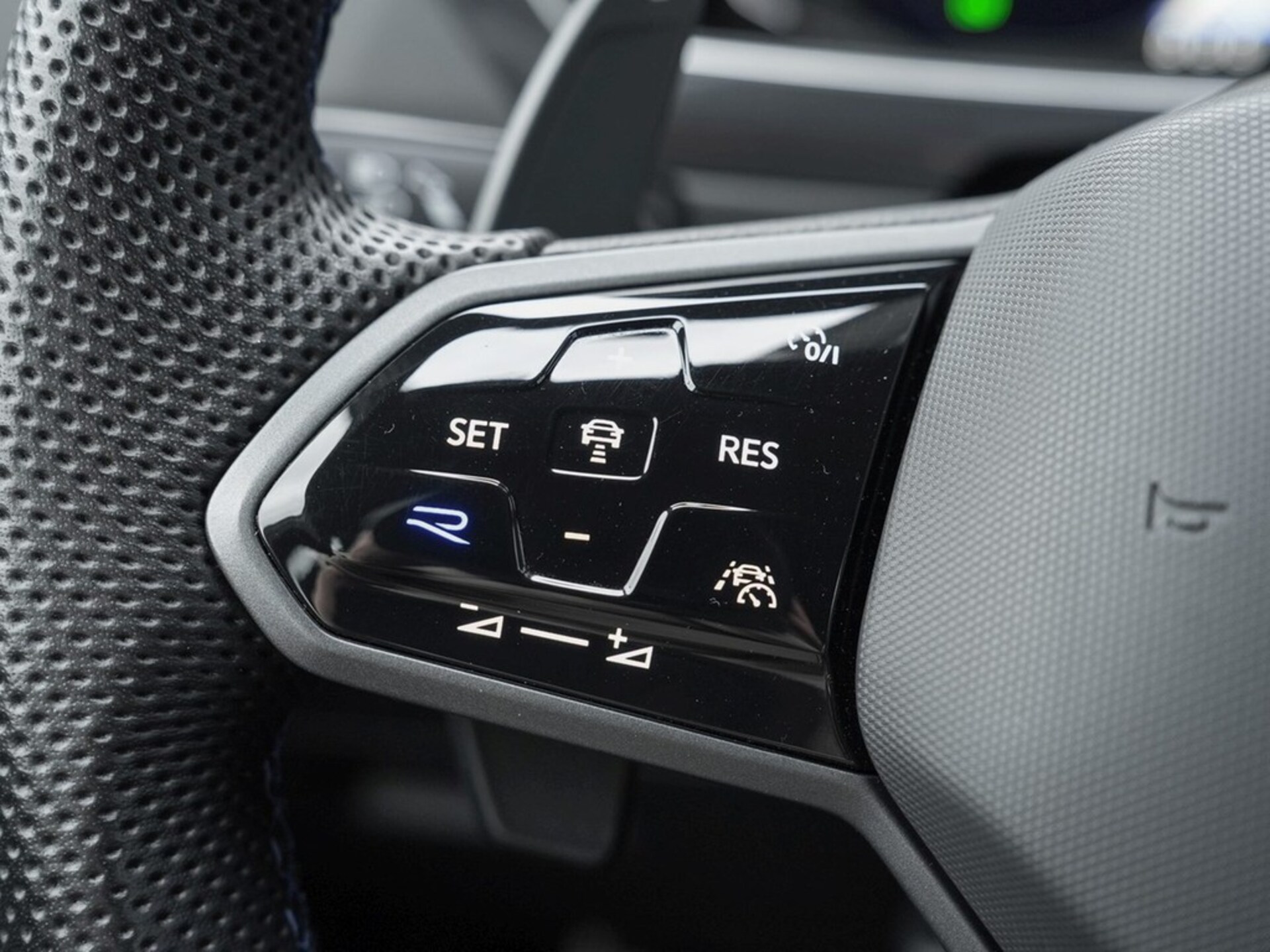 Volkswagen Tiguan R
